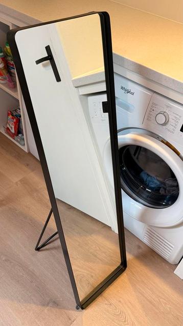 IKEA Spiegel - Stevig Metaal beschikbaar voor biedingen