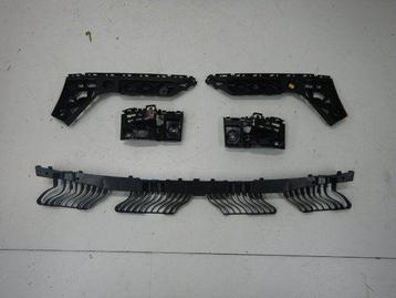 VW Tiguan 571 Bumpergeleiders Achterbumper Set L+R 571807863 beschikbaar voor biedingen