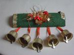 Oude deurhanger met 5 koperen klokjes met klepeltje, Diversen, Kerst, Ophalen of Verzenden, Gebruikt