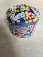 Churchill’s masked ball english toffee blik, Verzamelen, Blikken, Ophalen of Verzenden, Gebruikt