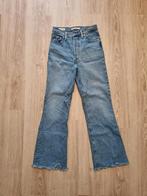 LEVI's flared jeans W26 L28, Kleding | Dames, Spijkerbroeken en Jeans, Ophalen of Verzenden, Zo goed als nieuw