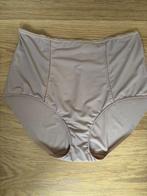 Chantelle hoge slip 42, Chantelle, Ophalen of Verzenden, Beige, Slip
