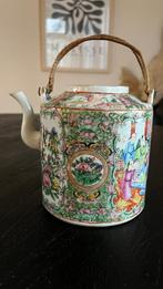 Antieke Chinese Rose Medaillon Famille Rose theepot, Ophalen of Verzenden