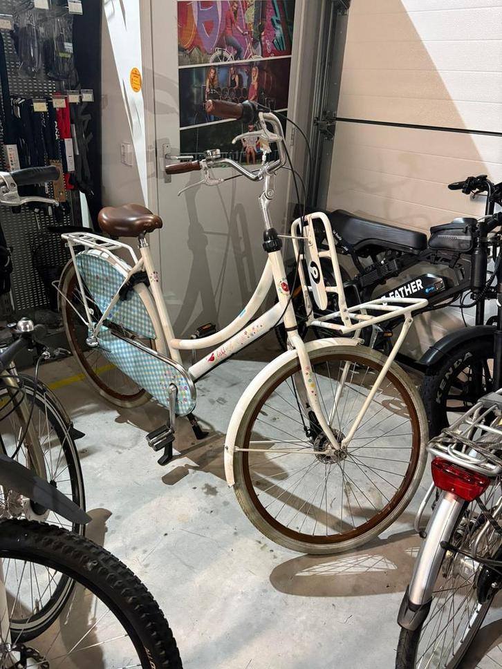 Cortina Lief! Lifestyle – 26 inch – Wit, Fietsen en Brommers, Fietsen | Dames | Omafietsen, Gebruikt, Ophalen