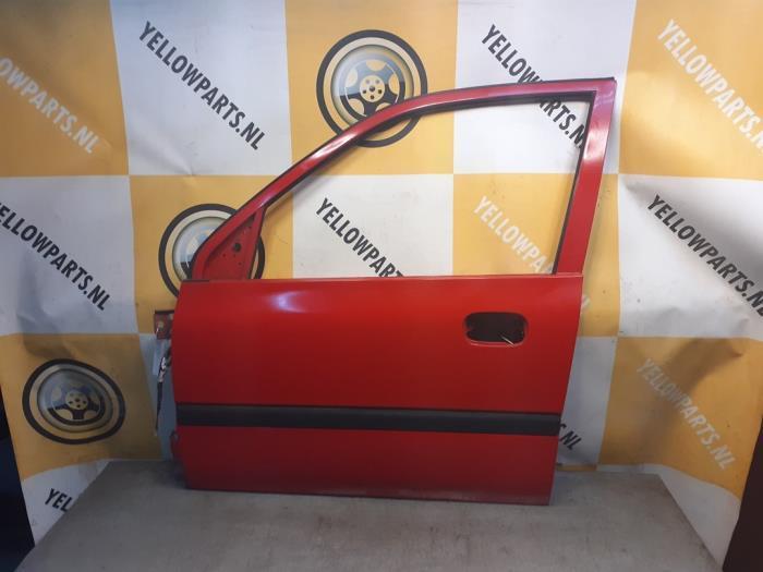 Portier 4Deurs links-voor van een Suzuki Alto (Z2F), Auto-onderdelen, Carrosserie en Plaatwerk, Deur, Suzuki, Gebruikt, 3 maanden garantie