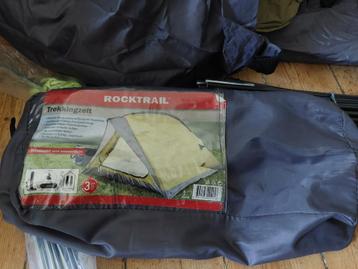 Tent niet gebruikt trekking 2 personen beschikbaar voor biedingen