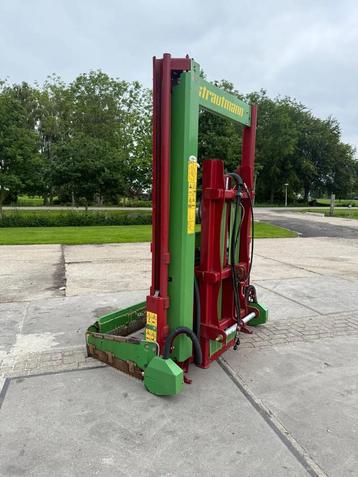 Strautmann Hydrofox HQ PLUS 2800 Siloblockschneider Kuilvoer beschikbaar voor biedingen