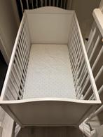 IKEA SMÅGÖRA Cot with mattress, Kinderen en Baby's, Ophalen, Gebruikt, Ledikant