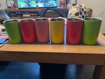 zes drinkenkoelers verschillende kleuren beschikbaar voor biedingen