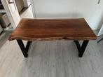 Een mooie boomstamtafel!, Huis en Inrichting, Tafels | Eettafels, 200 cm of meer, Ophalen of Verzenden, Zo goed als nieuw, Vijf personen of meer