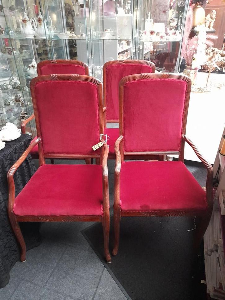 Set 4 x dezelfde fauteuile opnieuw gestoffeerd, Huis en Inrichting, Fauteuils, Zo goed als nieuw, Minder dan 50 cm, 75 tot 100 cm