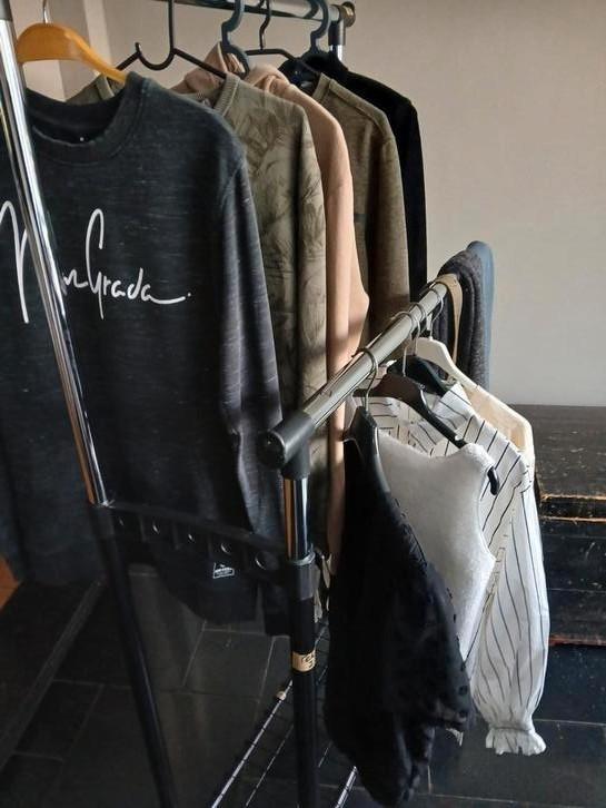 4 merk truien+, dameskleding, gratis *rommelmarktspullen, Kleding | Heren, Truien en Vesten, Zo goed als nieuw, Overige kleuren