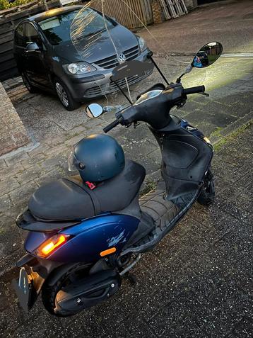 Scooter  beschikbaar voor biedingen