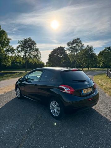 Peugeot 208 beschikbaar voor biedingen