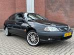 Toyota Avensis 2.0-16V Linea Sol|AIRCO|ELKTR.RAMEN| TREKHAAK, 1998 cc, 4 cilinders, 150 pk, Zwart