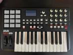 Akai MPK25 met semi gewogen toetsen ZGAN., Ophalen of Verzenden, Zo goed als nieuw