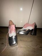 Nieuwe Pumps vintage stijl- Maat 39, Kleding | Dames, Schoenen, Ophalen of Verzenden, Nieuw, Overige kleuren, Pumps