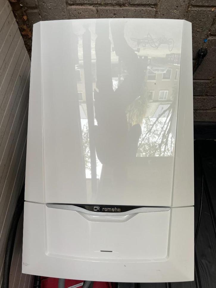 CV Ketel Remeha Calernta Ace. 40 c HR Combiketel, Doe-het-zelf en Verbouw, Verwarming en Radiatoren, Gebruikt, Cv-ketel of Combi-ketel