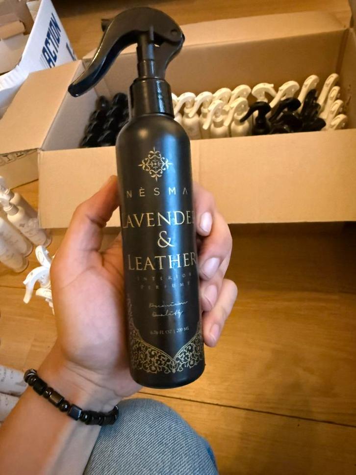 Partij Nesma huisparfumflesje, Verzamelen, Parfumverzamelingen, Zo goed als nieuw, Parfumfles, Gevuld, Ophalen of Verzenden