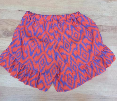 Broekje. Maat S, Kleding | Dames, Broeken en Pantalons, Zo goed als nieuw, Maat 36 (S), Paars, Kort, Ophalen of Verzenden