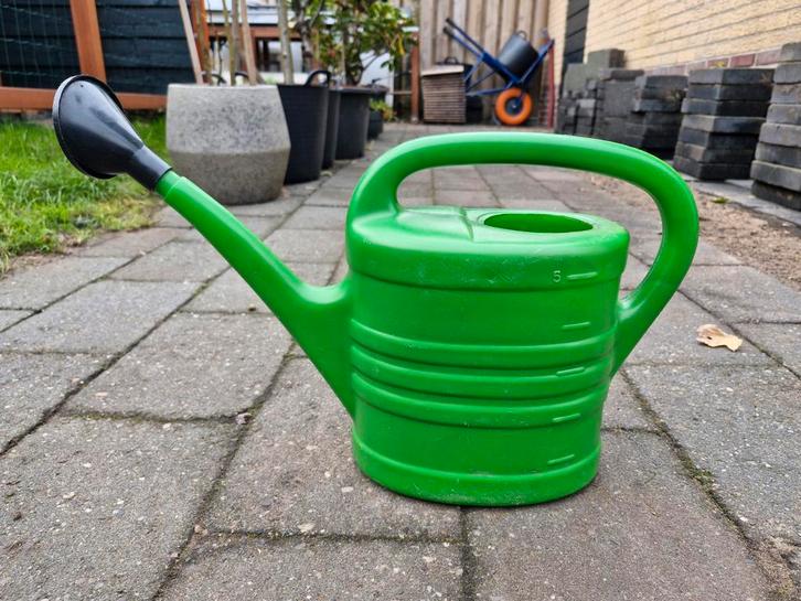 Geweldige gieter 5 liter Beste gieter ooit! Fantastisch ding, Tuin en Terras, Gieters, Ophalen