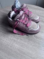 Ugg Sneakers Maat 41 - Nieuwstaat!, Ophalen of Verzenden, Nieuw, Roze, Sneakers of Gympen