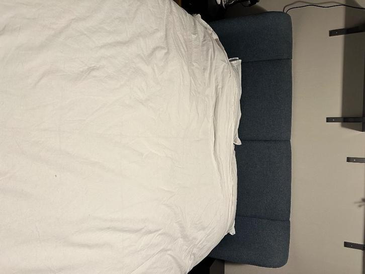 Bedframe Tufjord 160x200 cm blauw, Huis en Inrichting, Slaapkamer | Bedden, Gebruikt, Tweepersoons, 160 cm, 200 cm, Stof, Blauw