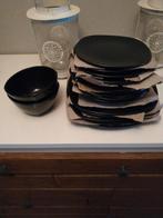 Zwarte Borden en Kommen Set, Ophalen, Keramiek, Nieuw, Bord(en)