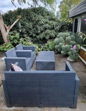  GRATIS loungeset grijs weerbestendig  beschikbaar voor biedingen