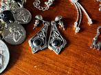 Oude sieraden, Sieraden, Tassen en Uiterlijk, Antieke sieraden, Ophalen of Verzenden, Overige materialen, Overige typen