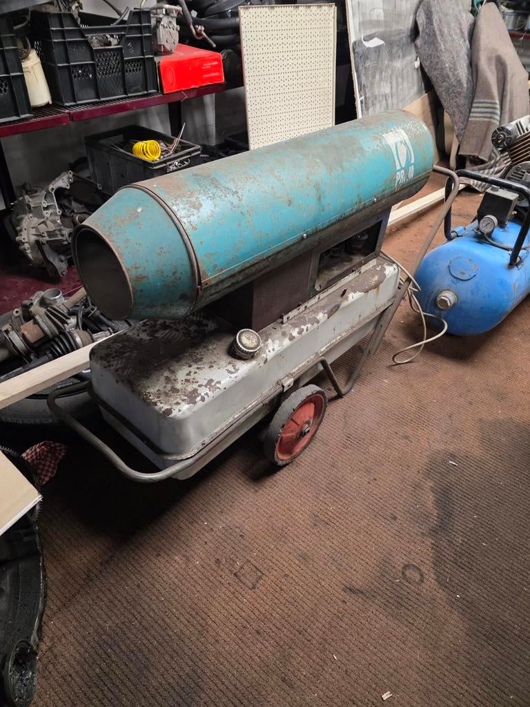 Gebruikte Heater - Werkend Weggezet!, 30 tot 80 cm, Gebruikt, Kachel, Ophalen of Verzenden