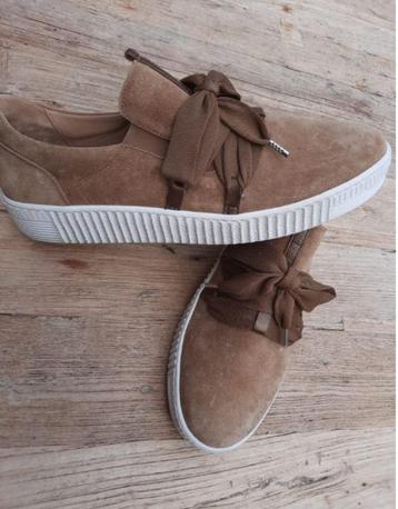 vlotte Gabor sneaker maat 9,5 / damesmaat 44 beschikbaar voor biedingen