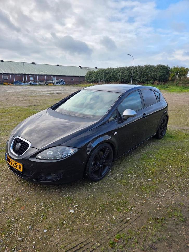 Seat leon 2.0 TDI FR, Auto's, Seat, Particulier, Leon, Diesel, Hatchback, Automaat, Zwart, Zwart, Stof, Voorwielaandrijving, Ophalen