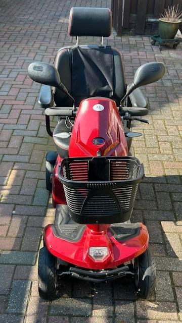 Scootmobiel, Diversen, Brommobielen en Scootmobielen, Zo goed als nieuw, Kymco, 26 t/m 35 km, 11 t/m 15 km/u, Ophalen