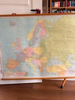 Oude Europa Wandkaart - Waalwijk, Antiek en Kunst, Ophalen, Aardrijkskunde