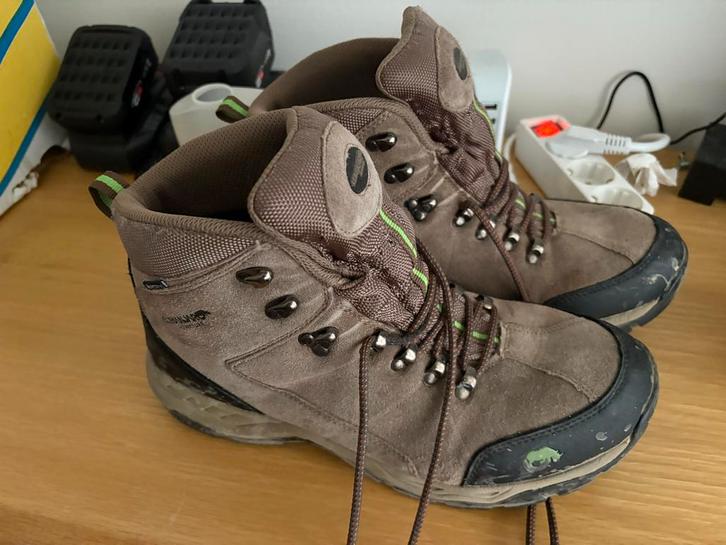 Wandelschoenen maat 43 - Goede staat!, Kleding | Heren, Schoenen, Gedragen, Wandelschoenen of Bergschoenen, Bruin, Ophalen