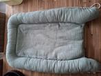 Baby nestje saliegroen/ wit zwart met bijpassend dekentje, Kinderen en Baby's, Ophalen, Zo goed als nieuw, Overige typen