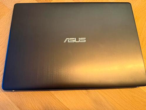 Asus VivoBook i3 met 12 GB geheugen, Computers en Software, Windows Laptops, Zo goed als nieuw, 14 inch, SSD, 2 tot 3 Ghz, Ophalen of Verzenden