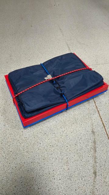 Inklapbare koelkrat / koeltas. beschikbaar voor biedingen