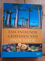 Fascinerende geheimen van onze aarde - Reader's Digest, Ophalen of Verzenden, Zo goed als nieuw, Natuur algemeen, Reader's Digest