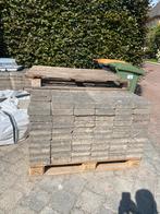 Gratis betonklinkers 20cm op 20cm, Tuin en Terras, Ophalen, Zo goed als nieuw, Beton, Klinkers