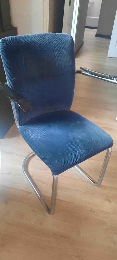 Gispen stoel, Huis en Inrichting, Stoelen, Gebruikt, Eén, Blauw, Ophalen of Verzenden