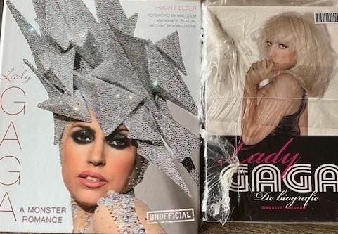 Rihanna/REM/Sting/Police/Kylie/LadyGaGa/AnnieLennox/CliffRic, Boeken, Muziek, Zo goed als nieuw, Artiest, Ophalen of Verzenden