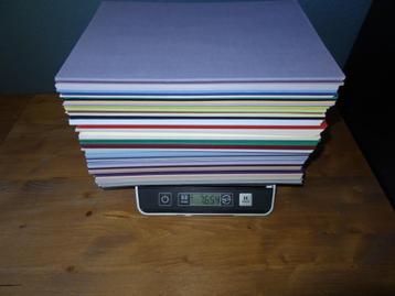 heel veel gekleurd cardstock A4 formaat beschikbaar voor biedingen