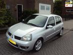 Renault Clio 1.2-16V Campus, Auto's, Voorwielaandrijving, Stof, Gebruikt, 4 cilinders