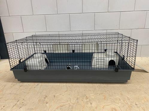 Ferplast konijnen/cavia’skooi  140x71x51cm, Dieren en Toebehoren, Knaagdieren en Konijnen | Hokken en Kooien, Zo goed als nieuw