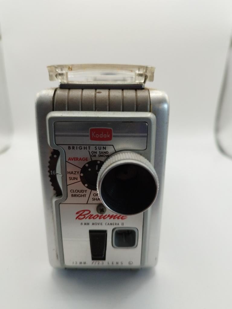 Kodak Brownie 8mm Movie Camera II, Ophalen of Verzenden, 1940 tot 1960, Fototoestel