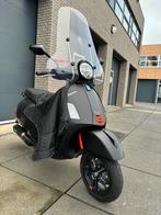 Vespa gts 300 2023 1ste eigenaar! Topstaat! Scorpion uitlaat, Ophalen of Verzenden, Zo goed als nieuw, Benzine