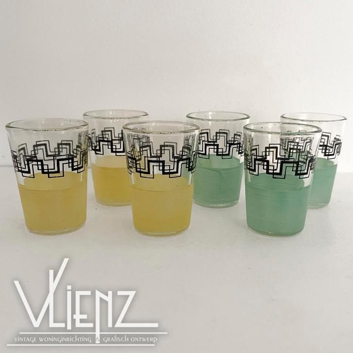 6 Vintage Midcentury BVB France likeurglaasjes borrelglas, Verzamelen, Retro, Huis en Inrichting, Ophalen of Verzenden
