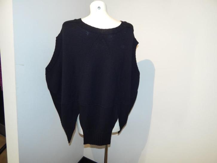 Rundholz gebreide top aparte achterkant punten S/M/L/XL, Kleding | Dames, Tops, Zo goed als nieuw, Maat 36 (S), Zwart, Zonder mouw